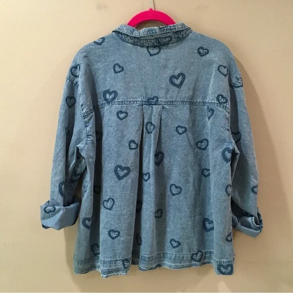 NWT Jane And Delancey Womens L Shirt Heart Print Embroidery Blue Chambray Button - Picture 3 of 7